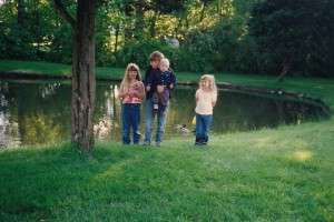 Kids at Golden Gate pond